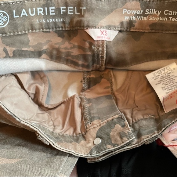 LAURIE Felt Power Silky Track Stripe Camo Print Jeans - Picture 10 of 11